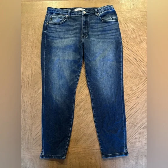 KanCan Curvy High Rise Dark Skinny Jean - Picture 4 of 12